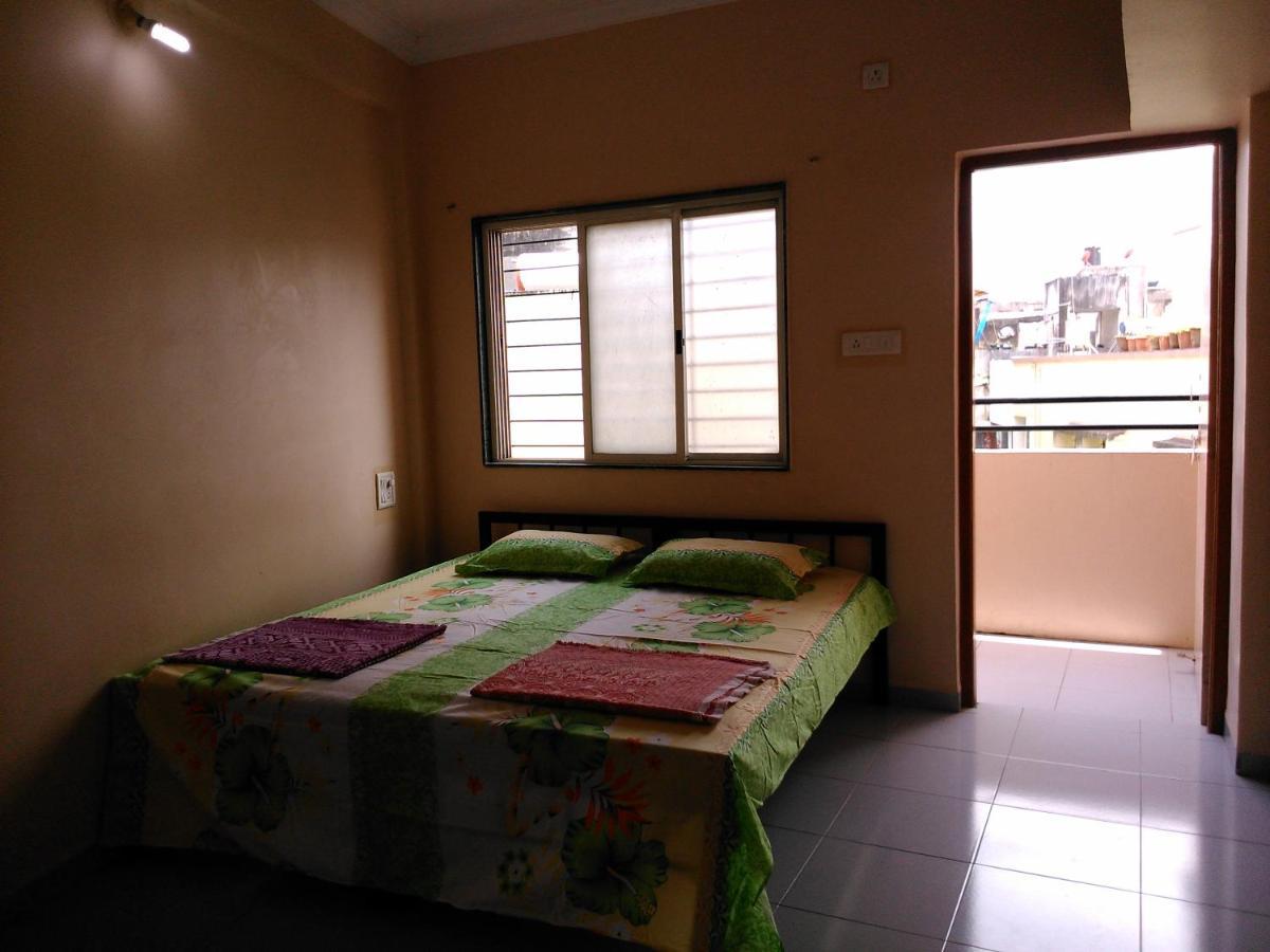 Ambai Guest House 戈尔哈布尔 外观 照片