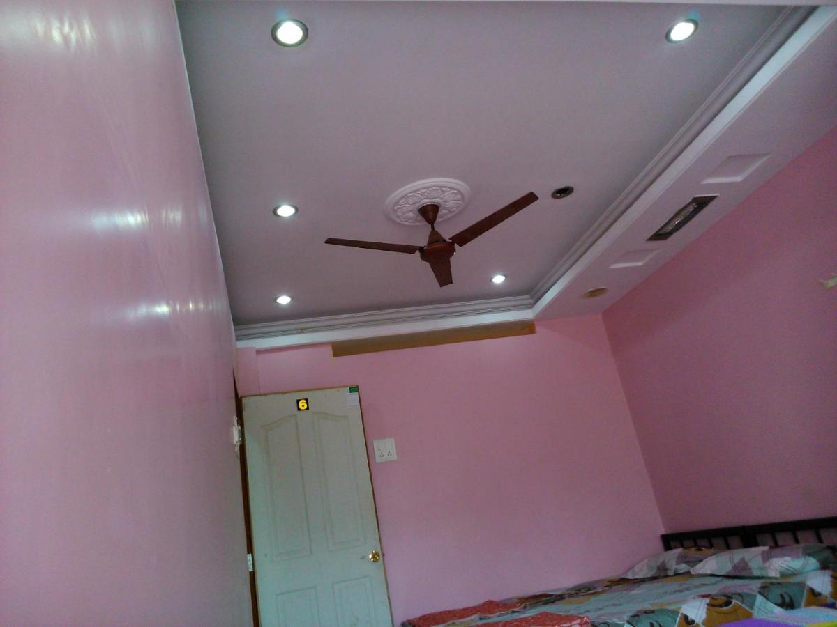Ambai Guest House 戈尔哈布尔 外观 照片
