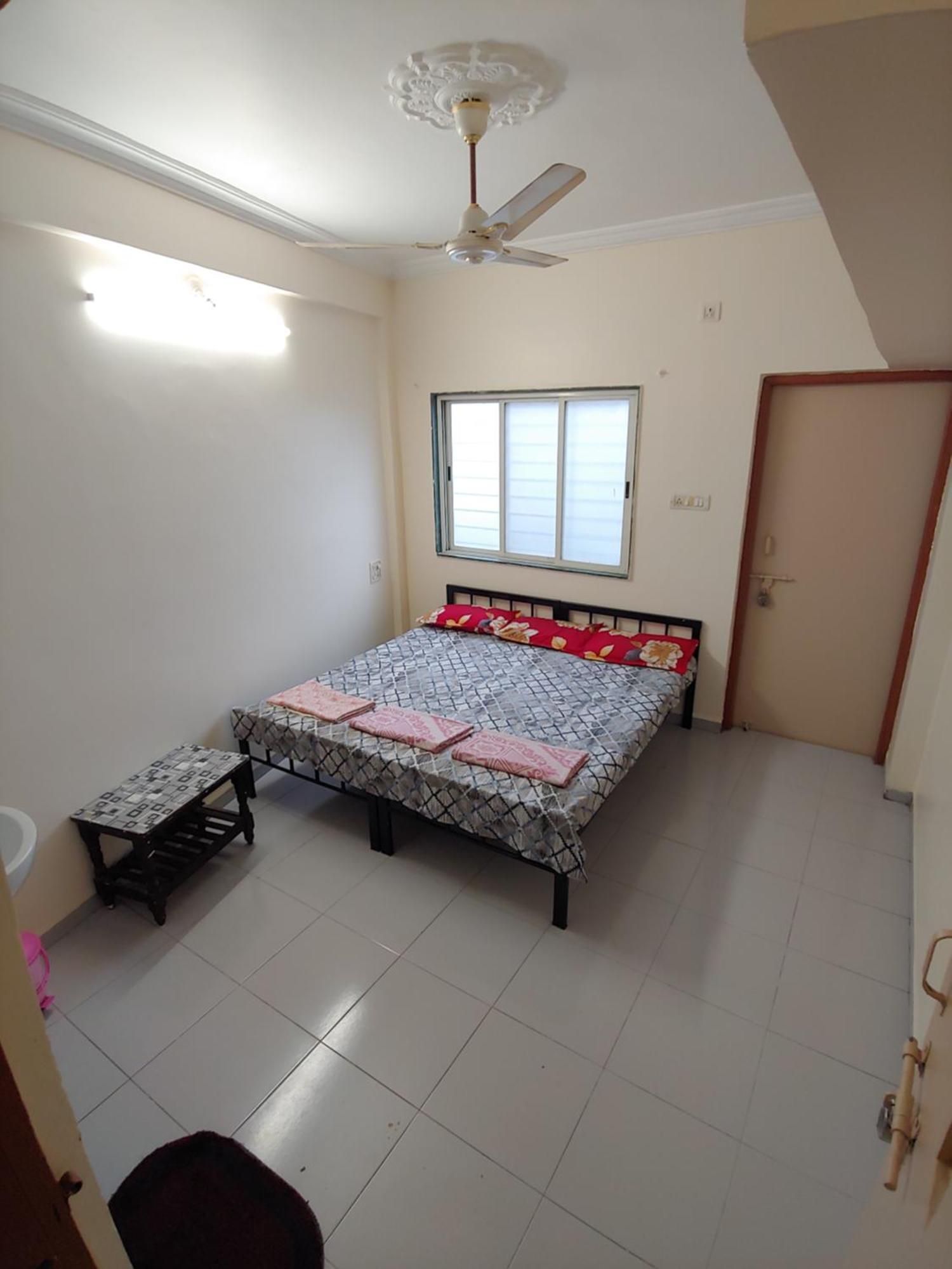 Ambai Guest House 戈尔哈布尔 外观 照片